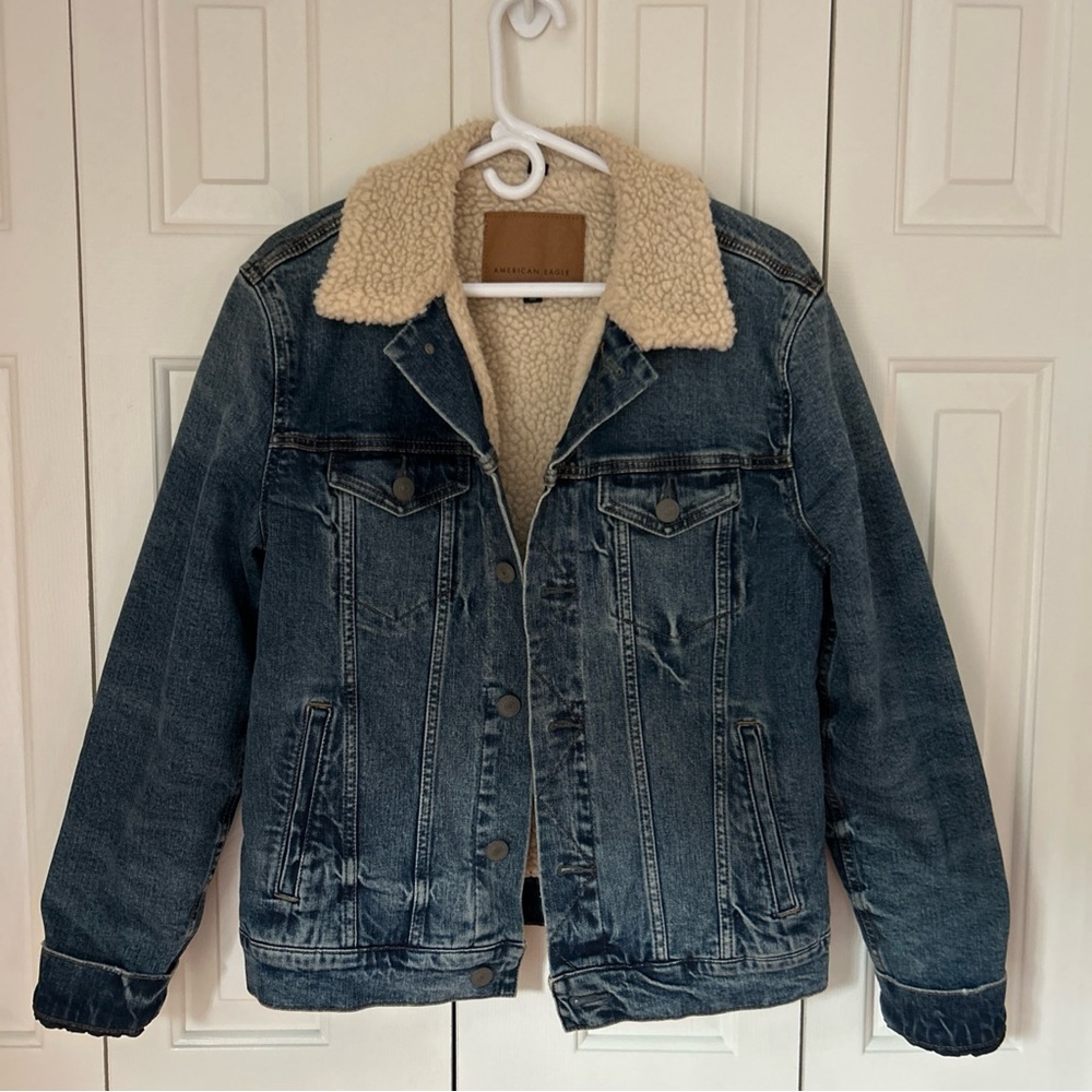 American Eagle Jacket Blue Denim Sherpa Fleece Lined Trucker Jean Jacket Size S